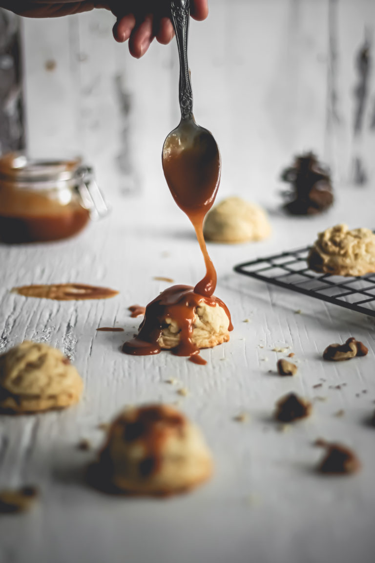 Salted Caramel Walnut Cookies